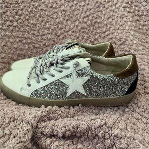 SHU SHOP | Sneakers | 8.5